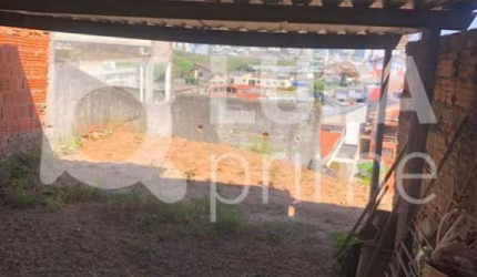Casa Térrea com 5 quartos sendo 1 suíte à venda na Vila Maria Alta