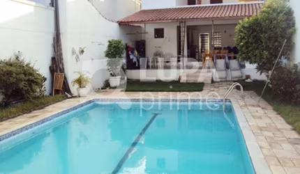 Casa com 4 dormitórios à venda na Vila Mariza Mazzei!