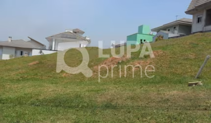 TERRENO P/ COND. FECHADO EM ALTO PADRÃO.