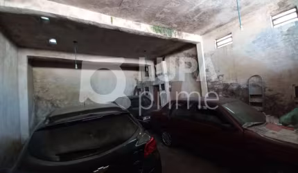 Sobrado com 3 dormitórios de 180 m² à venda, na Vila Isolina Mazzei
