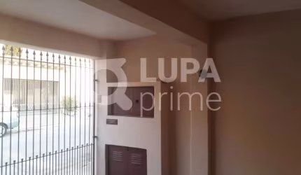 Sobrado à venda no Jardim Peri!