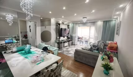 Apartamento com 3 dormitórios sendo 1 suíte à venda na Vila Irmãos Arnoni