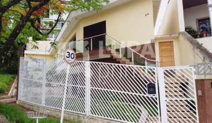 Casa á venda- JARDIM SÃO BENTO- 2 dormitórios, ( 2 suítes ), 2 salas, 6 banheiros, 8 vagas, 360m²