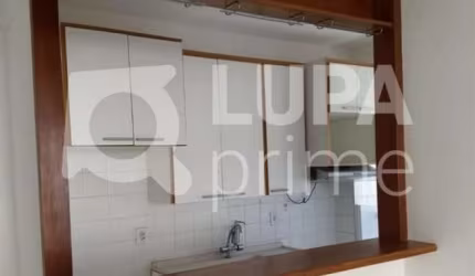 Apartamento com 2 dormitórios á venda na Mooca.