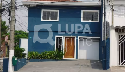 Prédio Comercial com 300 metros á venda na Água fria.