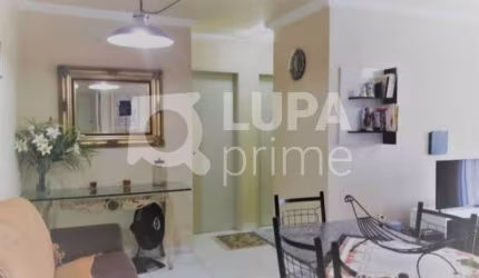 Apartamento com 2 dormitórios à venda na Santa Teresinha