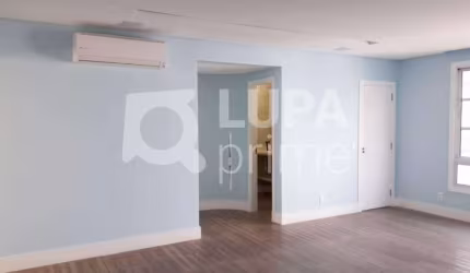 Apartamento com 3 dormitórios sendo 1 suíte á venda na Consolação!