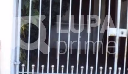 Sobrado com 2 quartos e 2 vagas de garagem á venda na Vila Maria