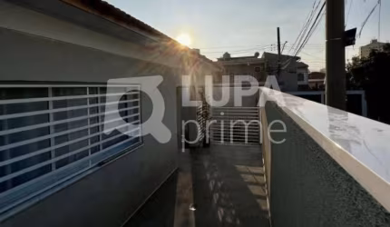 Casa Térrea com 3 dormitórios sendo 1 suíte á venda no Imirim