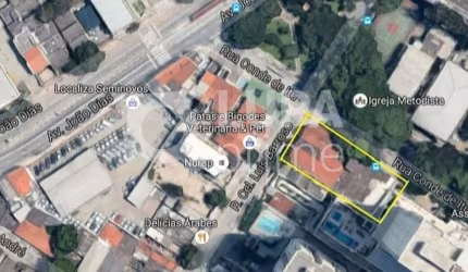 Terreno com 819 metros á venda em Santo Amaro