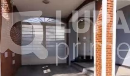 Casa Térrea com 3 dormitórios sendo 1 suíte á venda no Jardim São Paulo