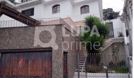 Sobrado com 3 dormitórios à venda no Tucuruvi!