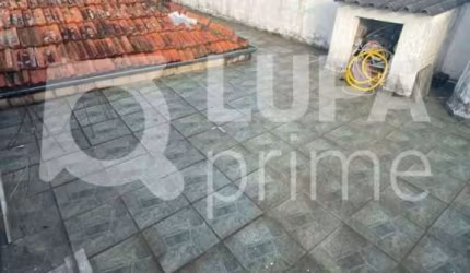 Casa térrea com 2 dormitórios sendo 1 suíte à venda na Vila Penteado!