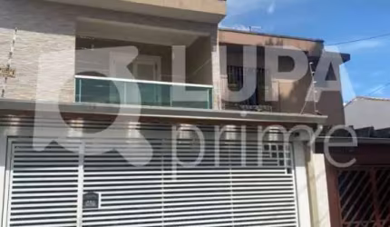 Sobrado com 3 dormitórios sendo 2 suítes á venda no Tucuruvi