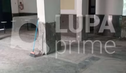 Salão Comercial com 200m² à venda em Santana