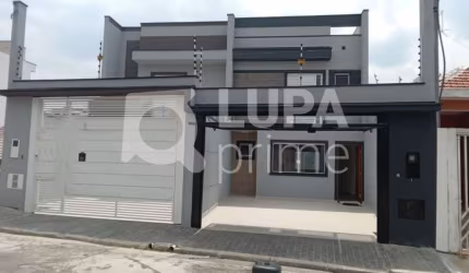 Sobrado com 3 dormitórios à venda no  Parque Vitoria