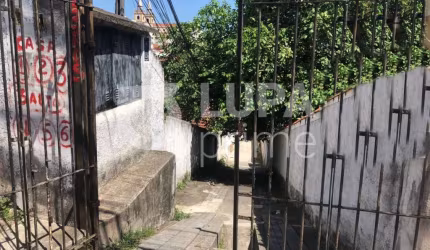 Terreno com 313 metros de área construída à venda no Imirim!