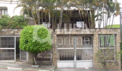 Sobrado à venda no Jardim Tremembé!