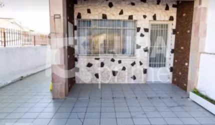 Sobrado com 2 dormitórios à venda na Vila Gustavo!