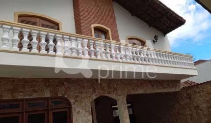 Sobrado com 5 dormitórios (4 suítes) á venda na Santa Teresinha !