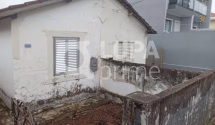 Terreno com 800 metros á venda na Vila Constança