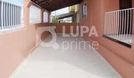 SOBRADO 4 DORMITÓRIOS PARA VENDA-PARQUE EDU CHAVES