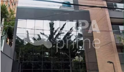 Prédio com 827,42m² à venda em Pinheiros