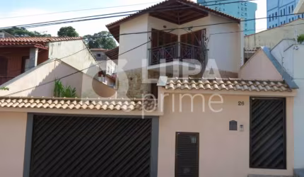 Excelente sobrado com 4 suítes à venda no Jardim França!
