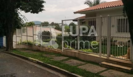 Casa à venda com 4 suítes na Vila Albertina!