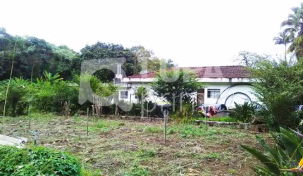 Terreno à venda no Horto Florestal!