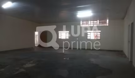 Prédio comercial com 900m² à venda no Mandaqui