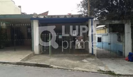 CASA COM 4 DORMITÓRIOS (1 SUÍTE) Á VENDA- SANTA TERESINHA