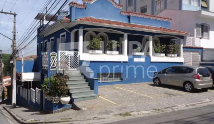 Prédio Comercial com 390 metros para locação em Santana