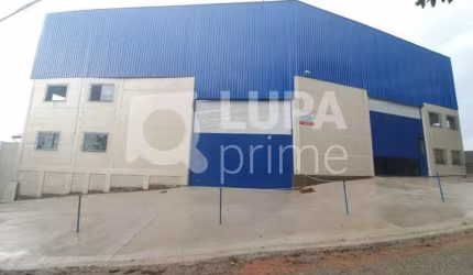 Galpão com 1000m² para locação em Terra Preta