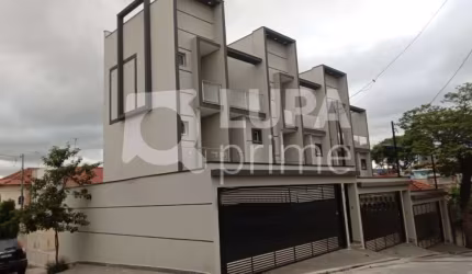 Sobrado com 3 suítes á venda - Água Fria !