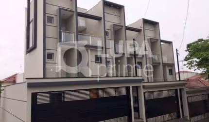 Sobrado com 3 suítes á venda- Água Fria !