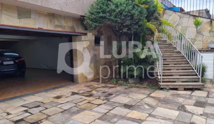 Casa 3 dormitórios à venda no Jardim São Paulo!