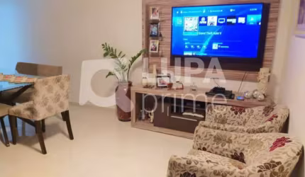 Apartamento com 2 dormitórios á venda na Cachoeirinha