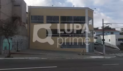 Prédio comercial à venda em Santana!