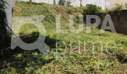 Terreno com 270 metros á venda na Vila Albertina