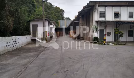 Galpão comercial  à venda no Barro Branco