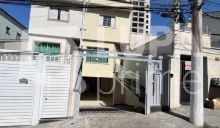 Sobrado com 3 dormitórios sendo 1 suíte para locação na Vila Pauliceia