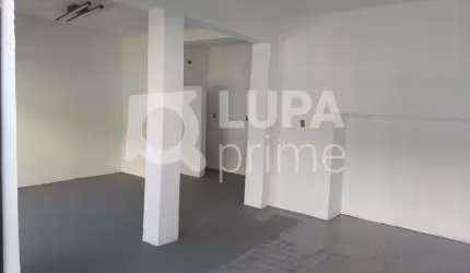 Sobrado com 3 dormitórios á venda na Vila Mazzei!