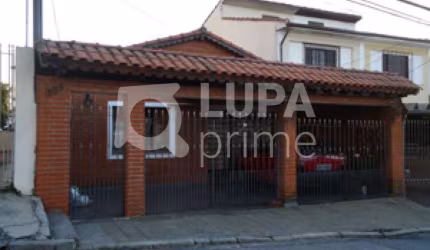 Casa térrea à venda com 110 metros de área construída