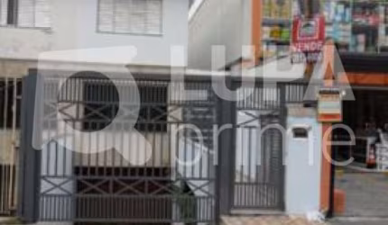 Sobrado à venda em Santana!