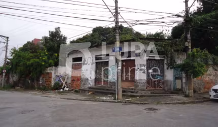 Terreno à venda na Parada Inglesa!