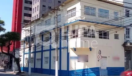 Prédio comercial com 612 metros para locação em Santana