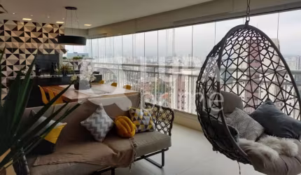 Apartamento com 2 dormitórios (suítes) e 4 banheiros à venda - Santa Teresinha