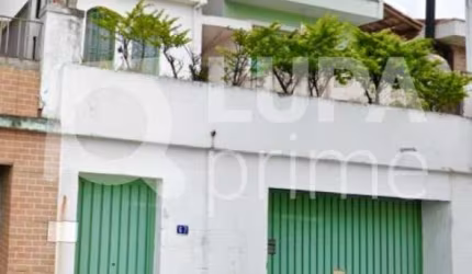 Sobrado com 2 dormitórios à venda na Vila Mazzei!
