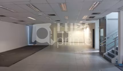 PRÉDIO COMERCIAL COM 3 PAVIMENTOS PARA LOCAÇÃO - SANTANA